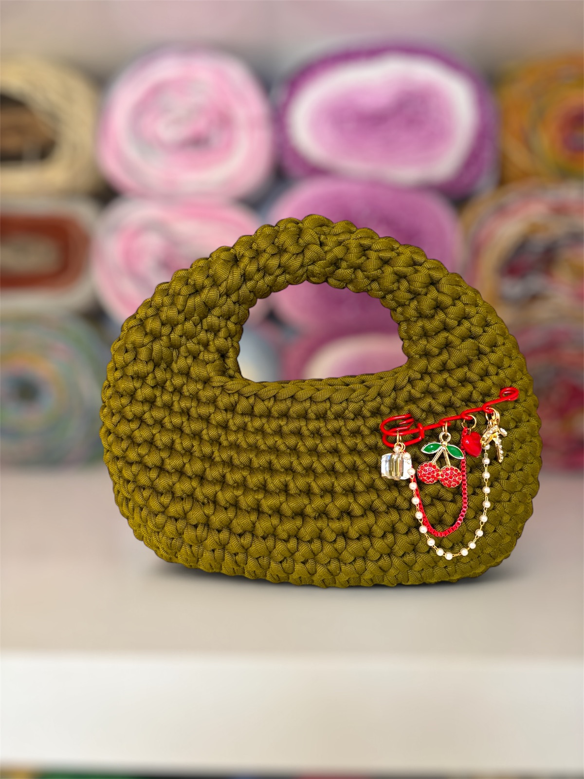 Velora Olive — handmade crochet bags in the UAE
